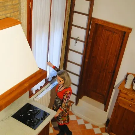 Bizzarre Appartamento